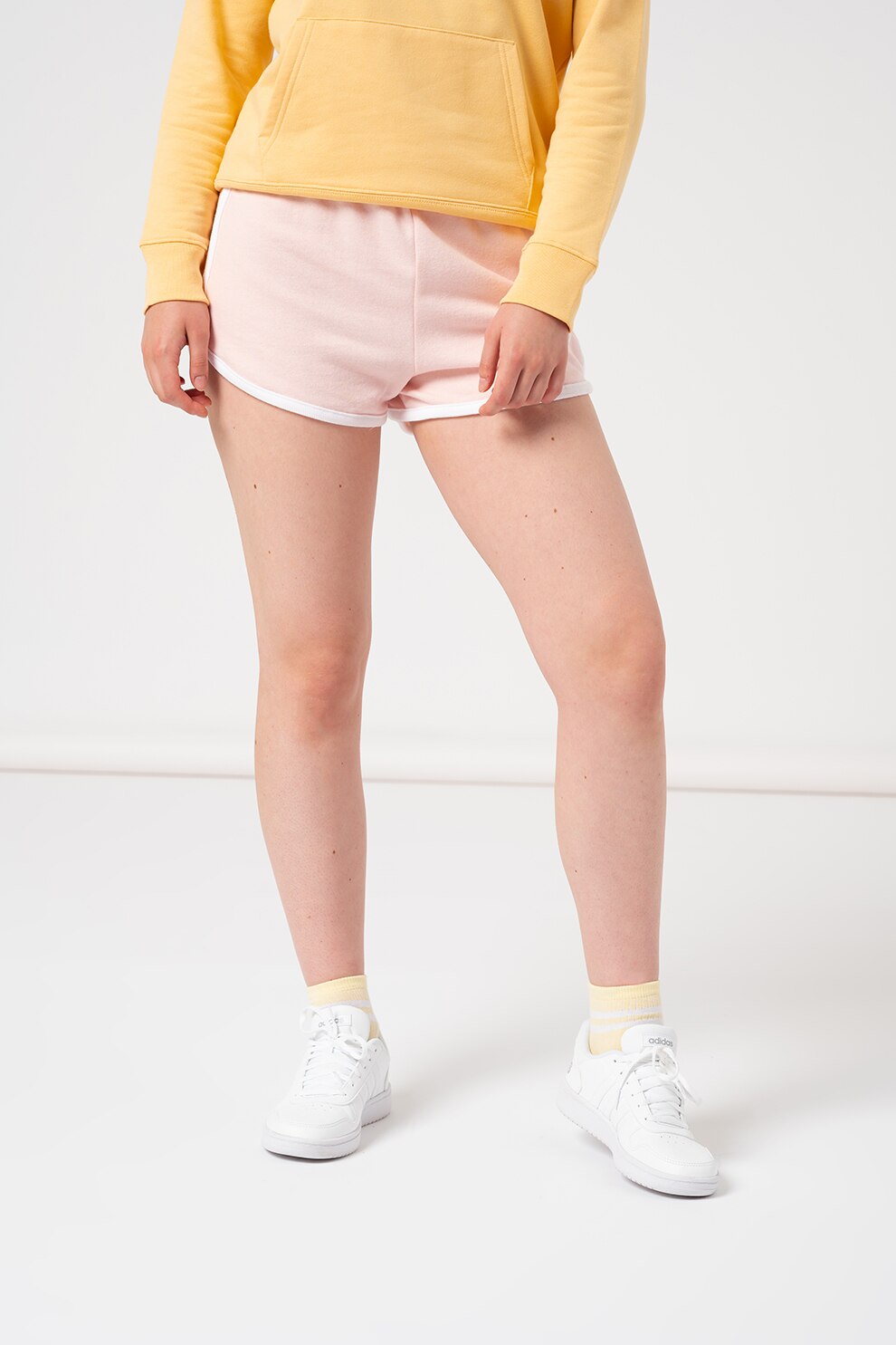 GAP, Pantaloni scurti sport cu talie elastica, Roz pal/Alb