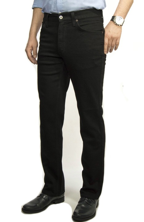 Mustang Tramper 940 Black 30/32; Regular Medium Straight férfi farmernadrág, fekete W30 L32