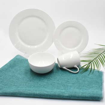 Set de masa Kring Cuisine Classic, 16 piese, portelan Set de masa Kring Cuisine Classic, 16 piese, portelan