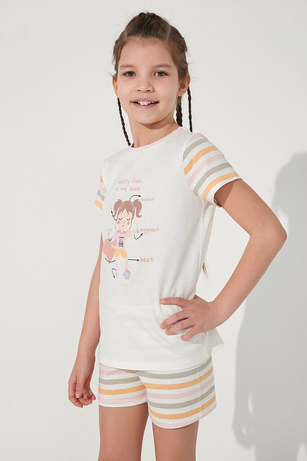 Penti, Pijama scurta cu imprimeu grafic si dungi, Crem