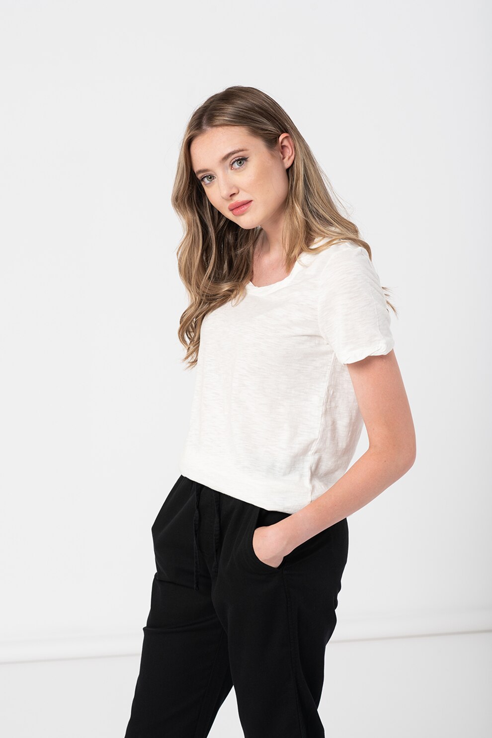 GAP, Tricou de bumbac cu decolteu rotunjit, Alb