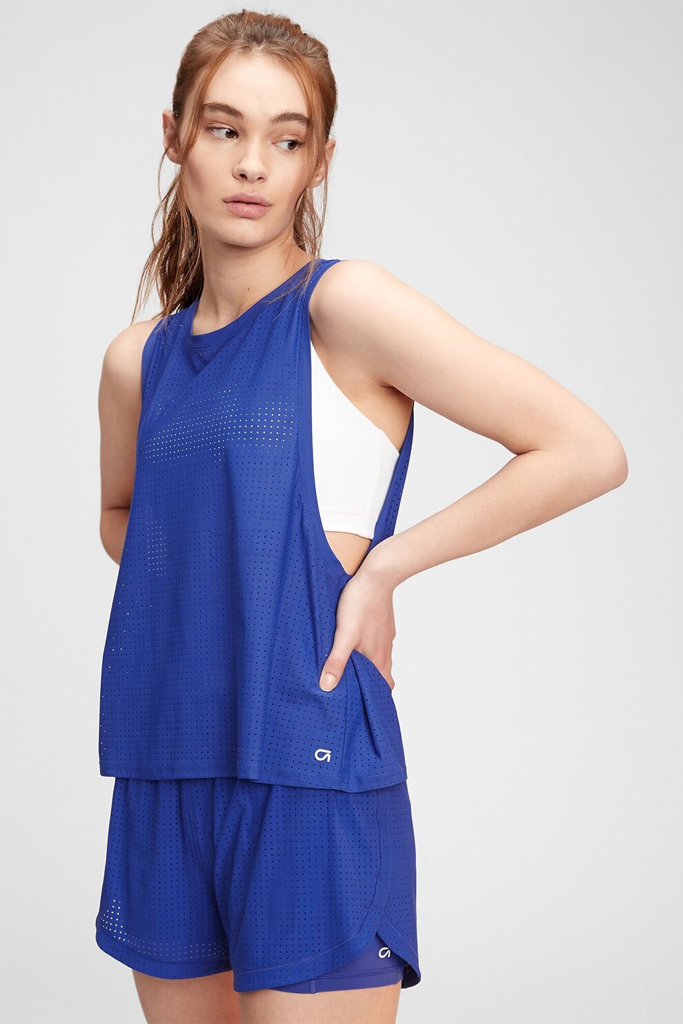 GAP, Top cu design perforat, Albastru