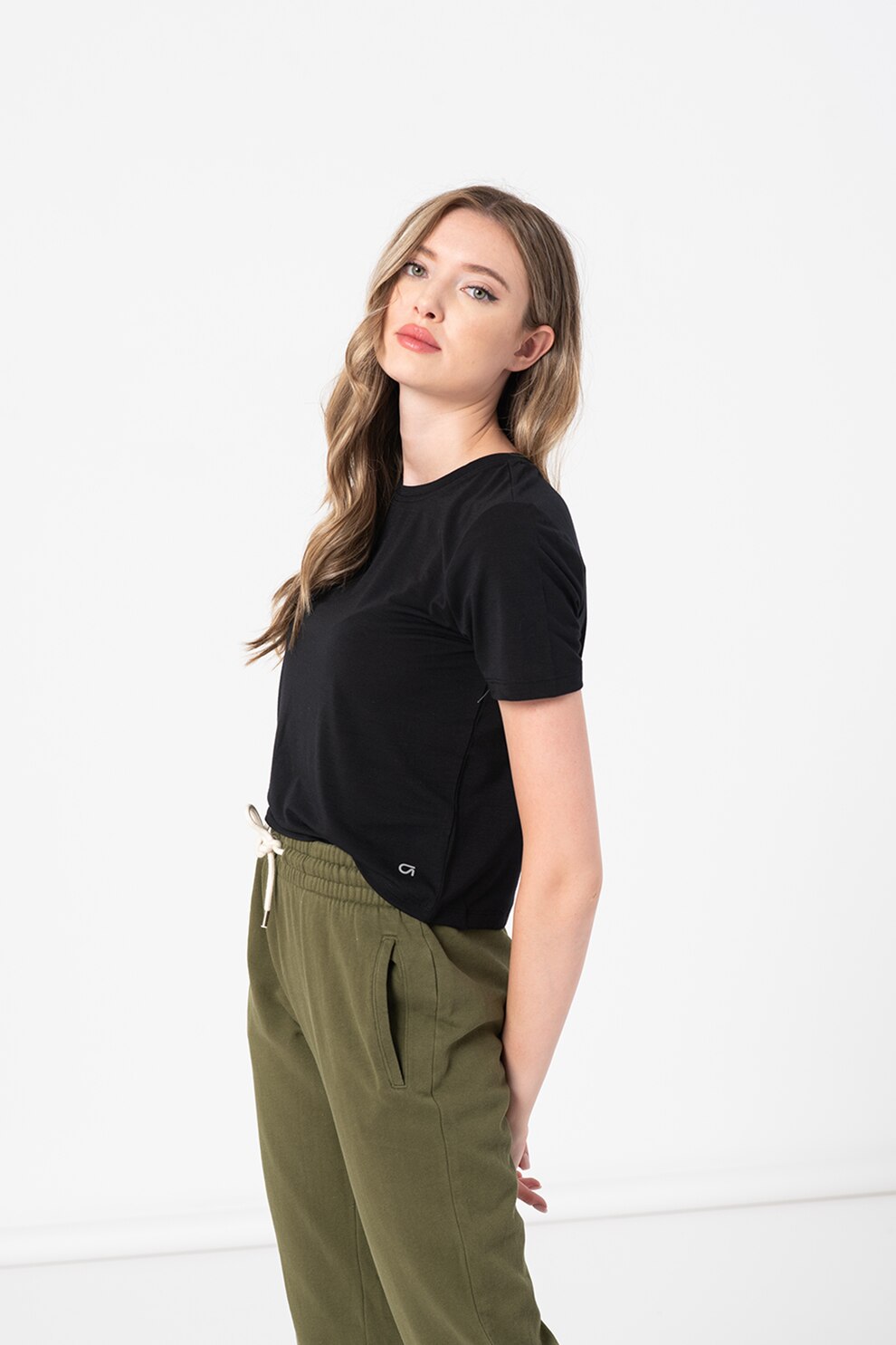 GAP, Tricou cu decolteu la baza gatului, Negru