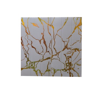 Tapet buretat autocolant 3D, Naimeed D3313 Alb / Auriu, 70 x 77 cm Tapet buretat autocolant 3D, Naimeed D3313 Alb / Auriu, 70 x 77 cm