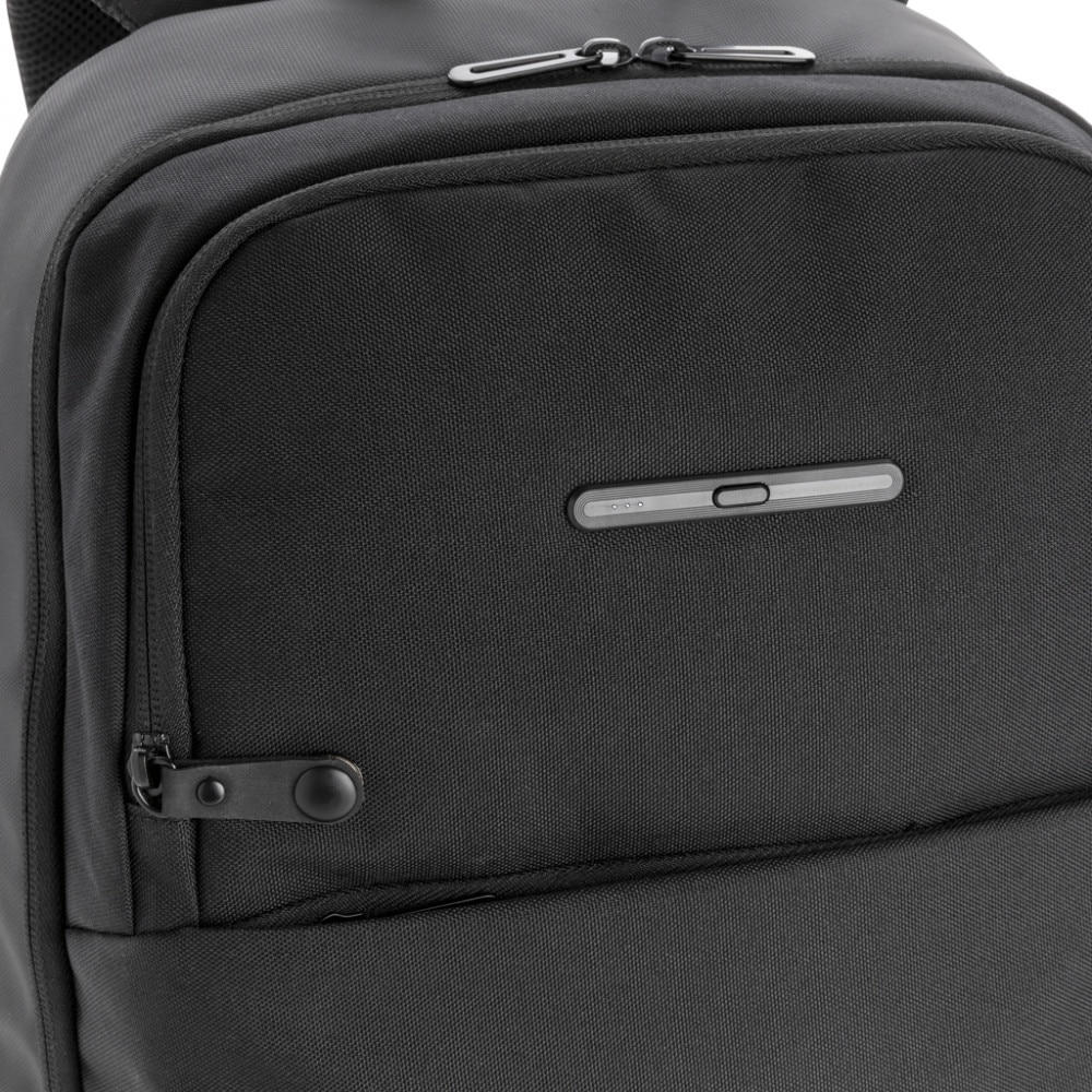 Rucsac laptop cu buzunar sterilizator UV-C, 21MAR1044, 30.5x13x45 cm, 15.6 inch, Swiss Peak by AleXer, Poliester, Negru, breloc inclus
