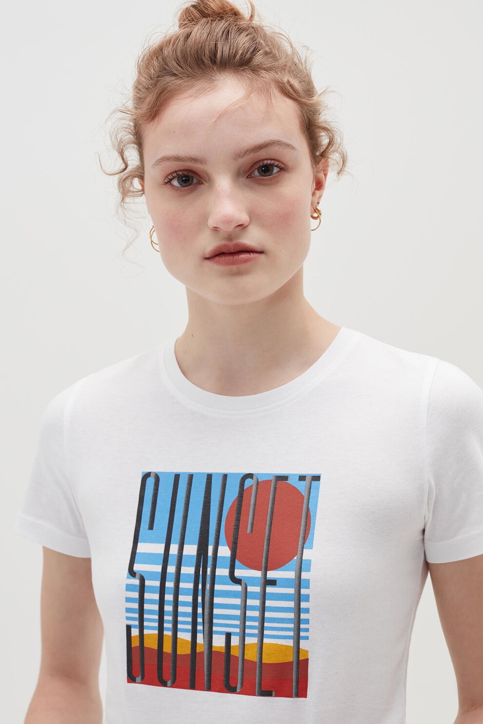 OVS, Tricou cu decolteu la baza gatului si imprimeu grafic, Alb optic/albastru/roz corai, 2XL