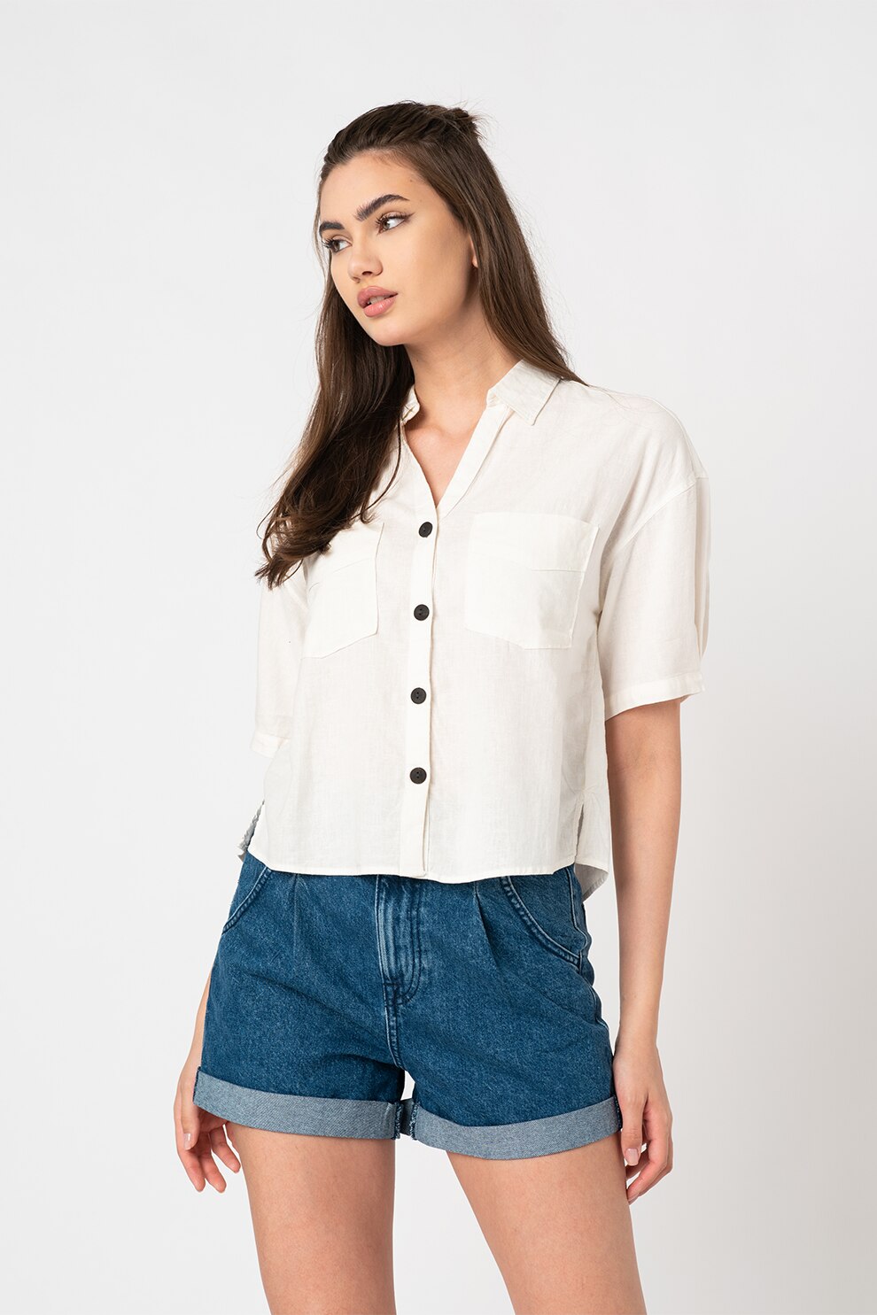 OVS, Camasa din amestec de in cu aspect crop, Alb prafuit