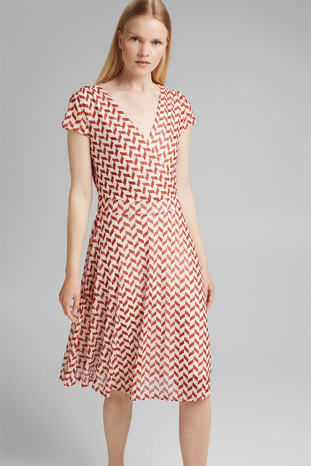 Esprit, Rochie evazata cu model geometric, alb, maro coniac