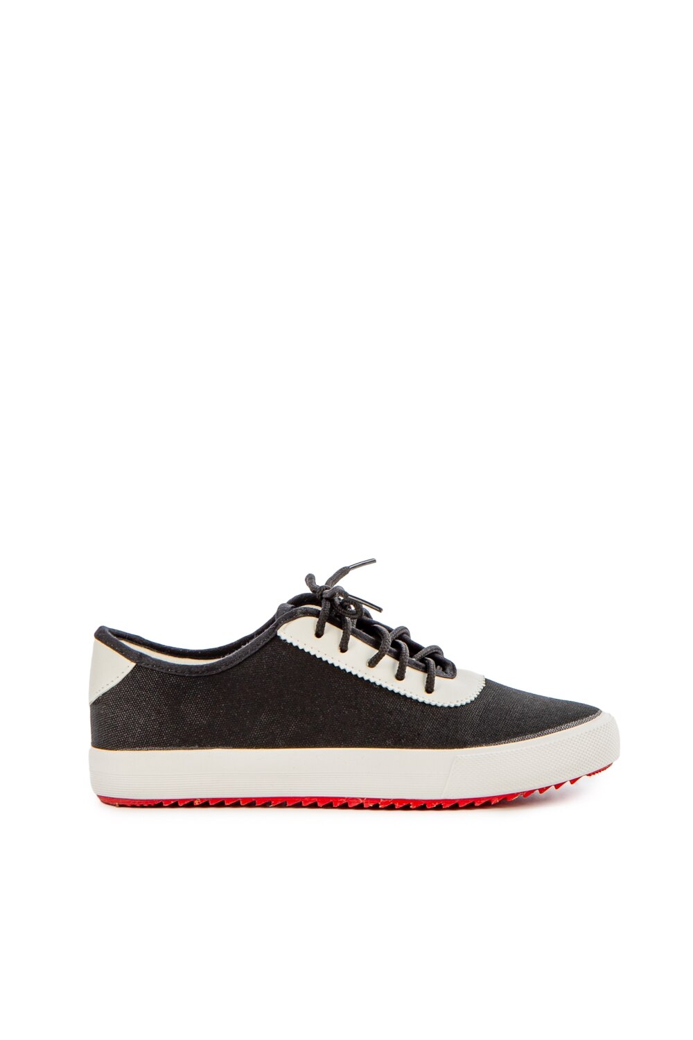 Tenisi dama Velda, Negru