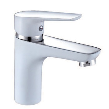 Baterie lavoar Everline, pipa scurta, alb Baterie lavoar Everline, pipa scurta, alb