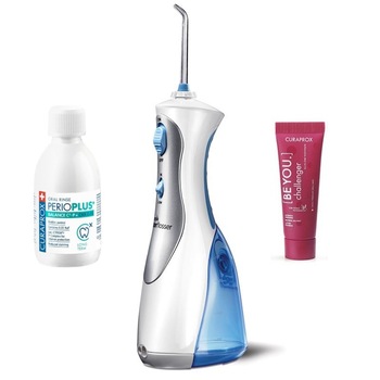 Set Irigator Dus bucal portabil Waterpik WP 450, cu 4 varfuri de rezerva, 1 apa de gura Curaprox Perio+, 100ml si 1 pasta de dinti Curaprox Be You Challenger Rosu, 10ml Set Irigator Dus bucal portabil Waterpik WP 450, cu 4 varfuri de rezerva, 1 apa de gura Curaprox Perio+, 100ml si 1 pasta de dinti Curaprox Be You Challenger Rosu, 10ml