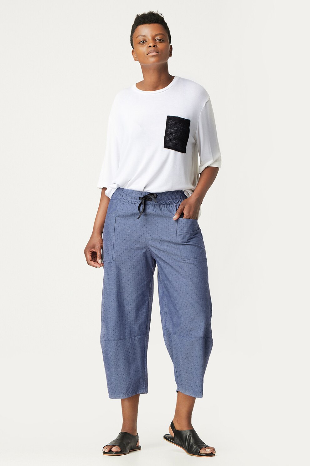 Antonia M, Pantaloni crop cu model geometric discret, Albastru lavanda