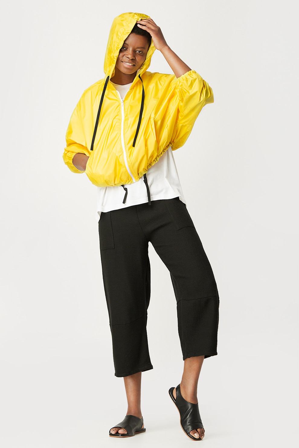 Antonia M, Jacheta usoara cu gluga si maneci cazute, Galben