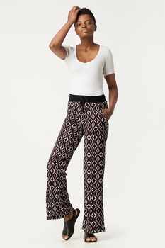 Antonia M, Pantaloni cu imprimeu si croiala ampla, Negru/Rosu Bordeaux Antonia M, Pantaloni cu imprimeu si croiala ampla, Negru/Rosu Bordeaux
