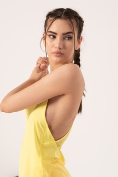 Under Armour, Top cu spate decupat, pentru fitness, Galben, L Under Armour, Top cu spate decupat, pentru fitness, Galben, L