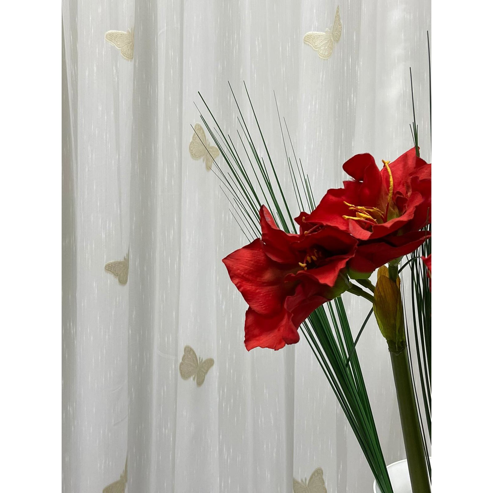 Perdea alba 600x245cm cu broderie de fluturi capuccino, cu rejansa by Liz Line - RD2046