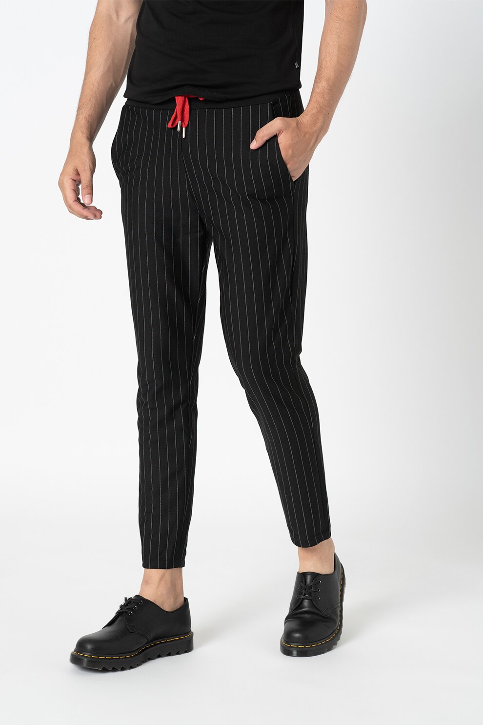 LTB, Pantaloni sport cu imprimeu cu dungi discrete, Negru/Rosu/Alb, XL