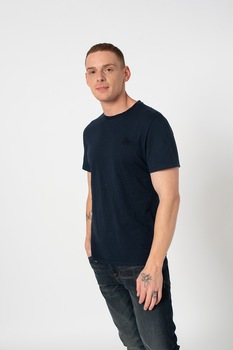 GUESS JEANS - Тениска по тялото с бродирано лого, Тъмносин