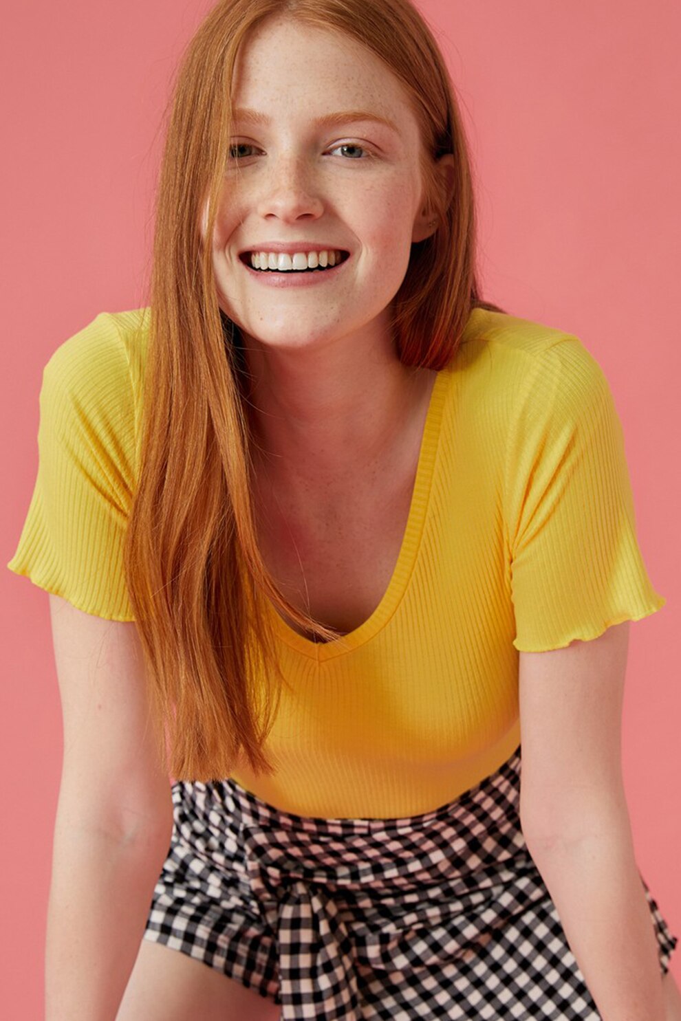 KOTON, Tricou crop cu decolteu in V, Galben