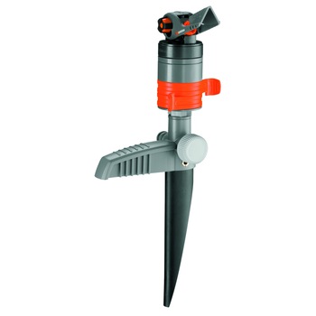 Aspersor Gardena Turbo, cu spin, 4 bar, raza reglabila 5 - 12 m, 450 mp Aspersor Gardena Turbo, cu spin, 4 bar, raza reglabila 5 - 12 m, 450 mp