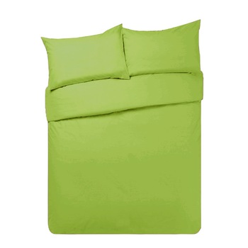 Set lenjerie 3 piese, Metru Patrat, de culoare verde mat uni, format din husa pentru pilota 130/200 si 2 fete de perna 50/70 Set lenjerie 3 piese, Metru Patrat, de culoare verde mat uni, format din husa pentru pilota 130/200 si 2 fete de perna 50/70