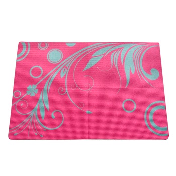 Covoras baie, tip antialunecare, 60x40cm, gramaj 200g, poliester, culoare roz aprins, model ramuri Covoras baie, tip antialunecare, 60x40cm, gramaj 200g, poliester, culoare roz aprins, model ramuri