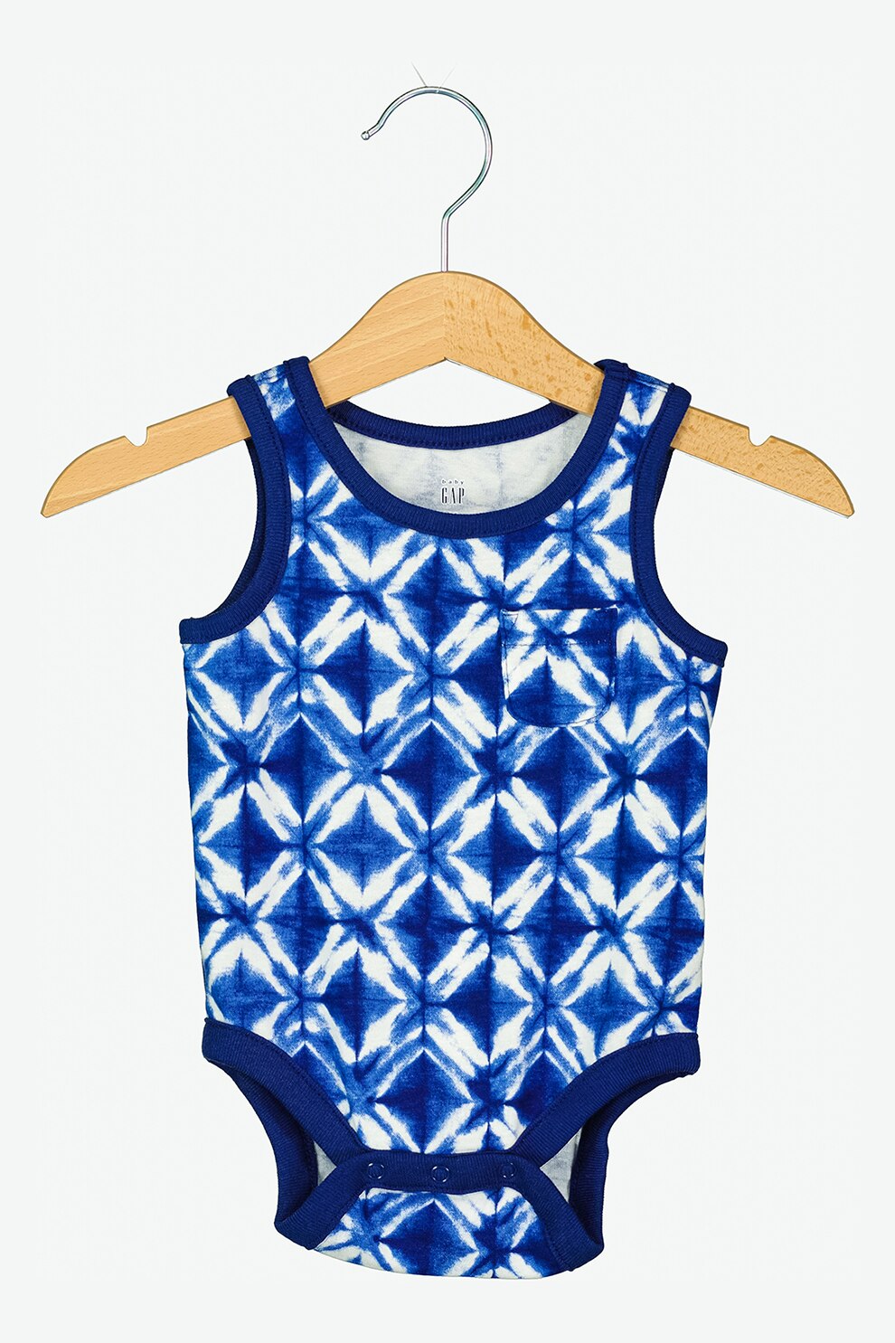 GAP, body tie-dye cu buzunar pe piept, albastru inchis/alb