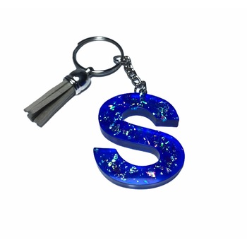 Breloc Gentelo cu initiala S, Handmade din rasina epoxidica Glitter blue, 4 cm Breloc Gentelo cu initiala S, Handmade din rasina epoxidica Glitter blue, 4 cm