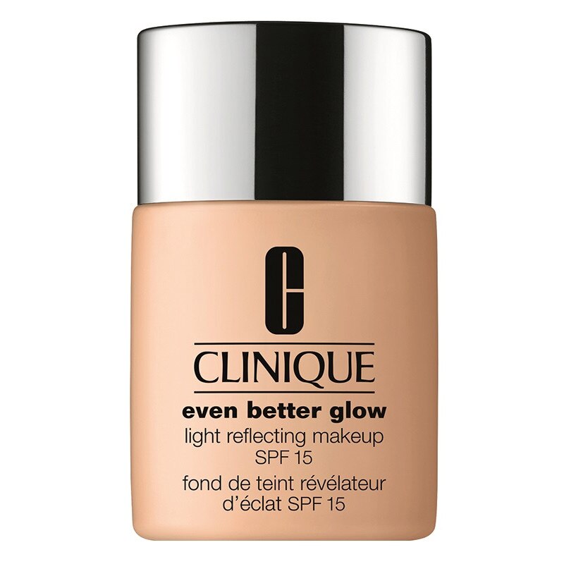Fond de ten Clinique Even Better Glow CN 74 Beige, 30ml