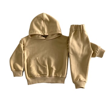 Set de pantaloni lungi si hanorac cu gluga, Bej Set de pantaloni lungi si hanorac cu gluga, Bej