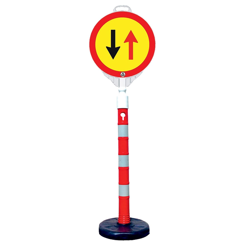 Kit indicator rutier mobil, Sigtra, stalp cu baza usoara, indicator prioritate pentru circulatia din sens invers