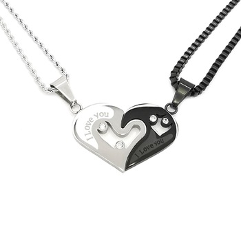 Set Lantisoare cupluri cu pandantive indragostiti, inima jumatati inimioara, inox, PersonalStyle, negru, argintiu, I Love You Set Lantisoare cupluri cu pandantive indragostiti, inima jumatati inimioara, inox, PersonalStyle, negru, argintiu, I Love You