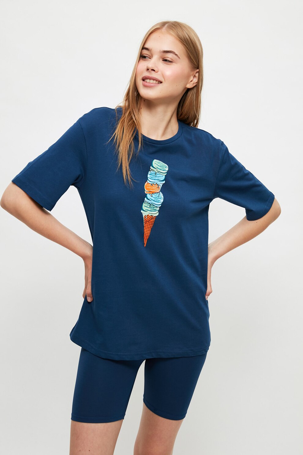 Trendyol, Pijama de bumbac cu imprimeu grafic, Albastru/Oranj