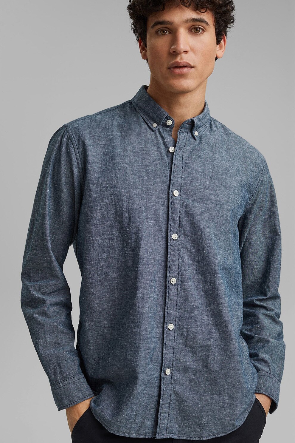 EDC by Esprit, Camasa din amestec de in cu guler fixat cu nasturi, Albastru inchis melange, S