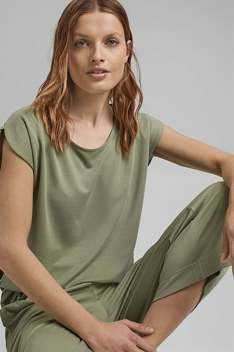 Esprit, Tricou din amestec de modal cu decolteu barcuta, Verde sparaghel