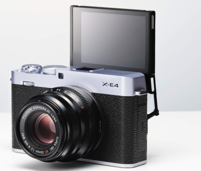 Aparat foto Mirrorless Fujifilm X-E4, 26 MP, Body, Argintiu - eMAG.ro