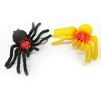 Set 2 paianjeni uriasi, Desert Critters, din cauciuc moale, agatabili, 15 cm, Vision Set 2 paianjeni uriasi, Desert Critters, din cauciuc moale, agatabili, 15 cm, Vision