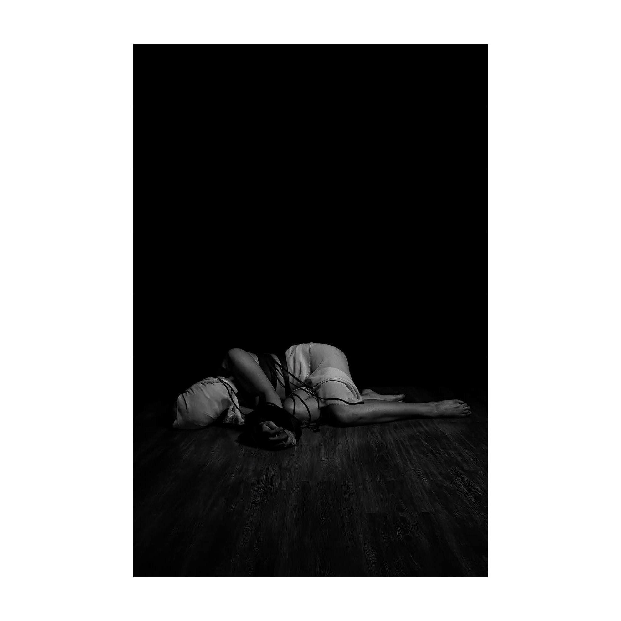 Tablou cu certificat de originalitate - Lasata singura 50x70 cm