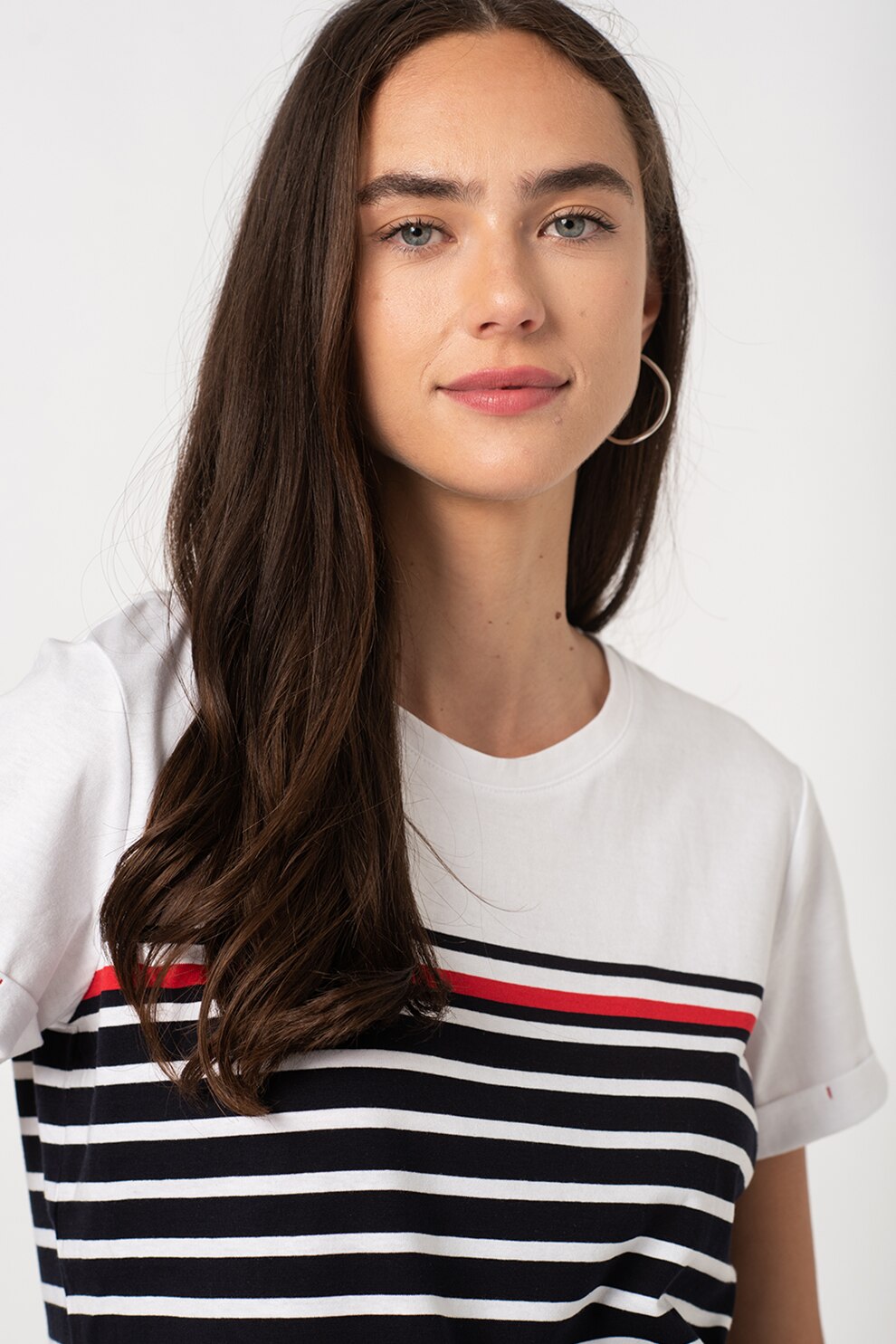 Tommy Hilfiger, Tricou de bumbac organic cu dungi, Alb/Negru/Rosu, 2XS