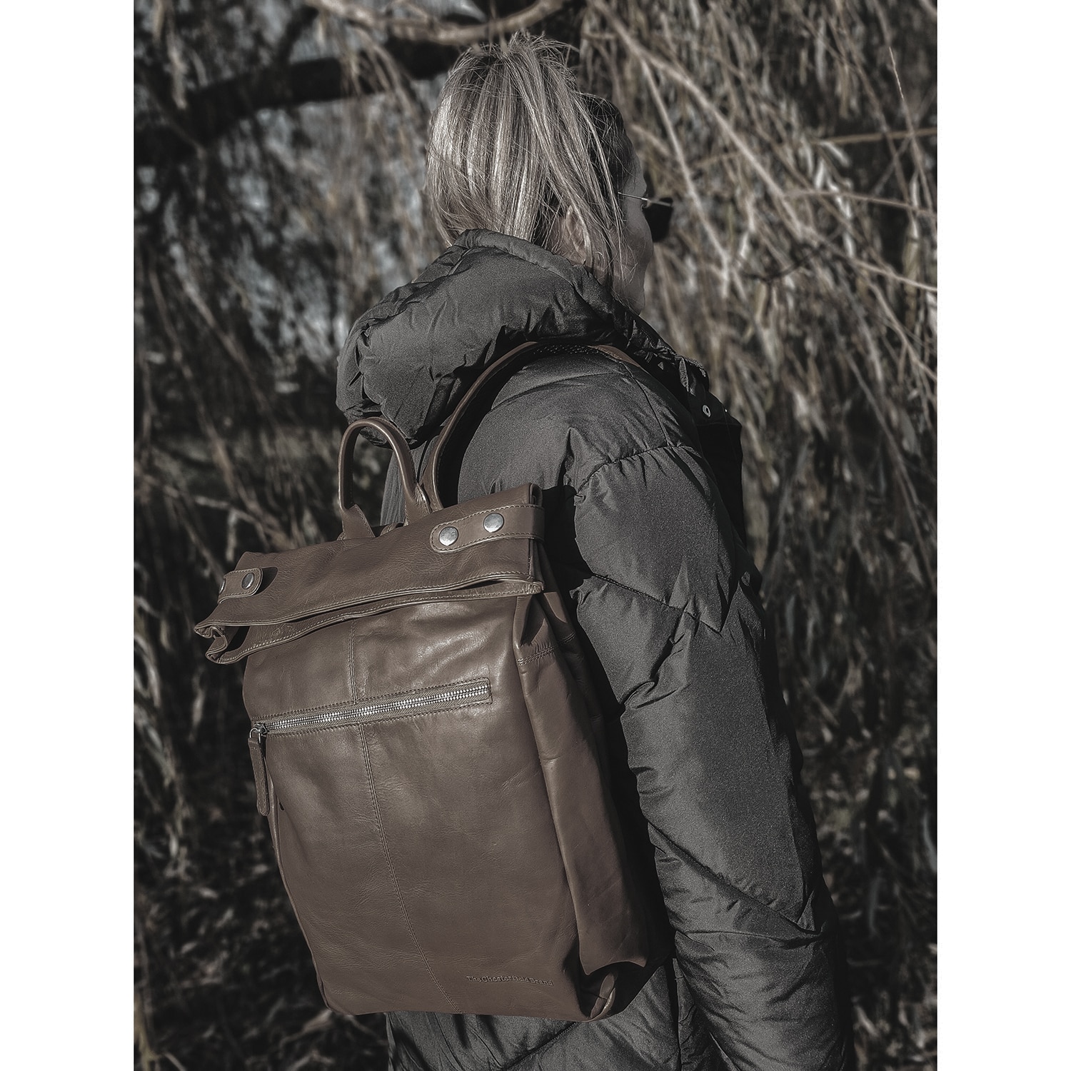 Rucsac The Chesterfield Brand, Graz piele maro inchis, cu compartiment pentru laptop de 15 inch
