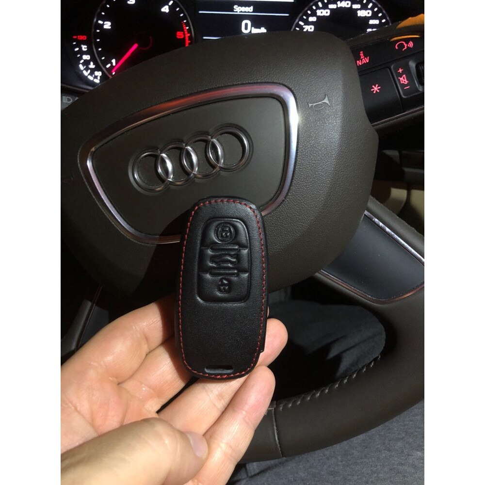 Husa din piele pentru cheie - Audi A3 A4 A5 A6 A7 A8 Q5 Q8 S4 S5 S6 ...