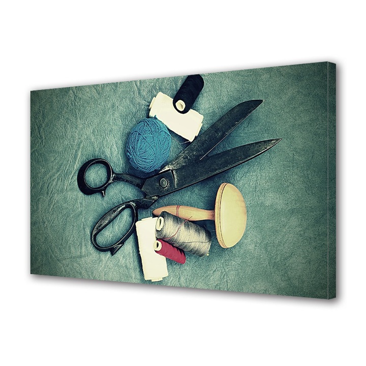 Tablou Canvas Fosforescent, Luminos in Intuneric, Premium, Art Star, Unelte pentru croitorie, Vintage, Panza pe cadru de lemn, Decoratiuni Moderne pentru Casa, 20 x 30 cm