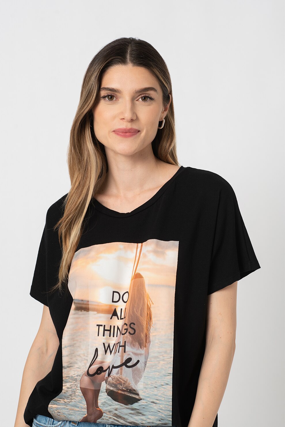 Haily's, Tricou cu decolteu rotund si imprimeu grafic Lia, Negru/Albastru/Oranj, XS