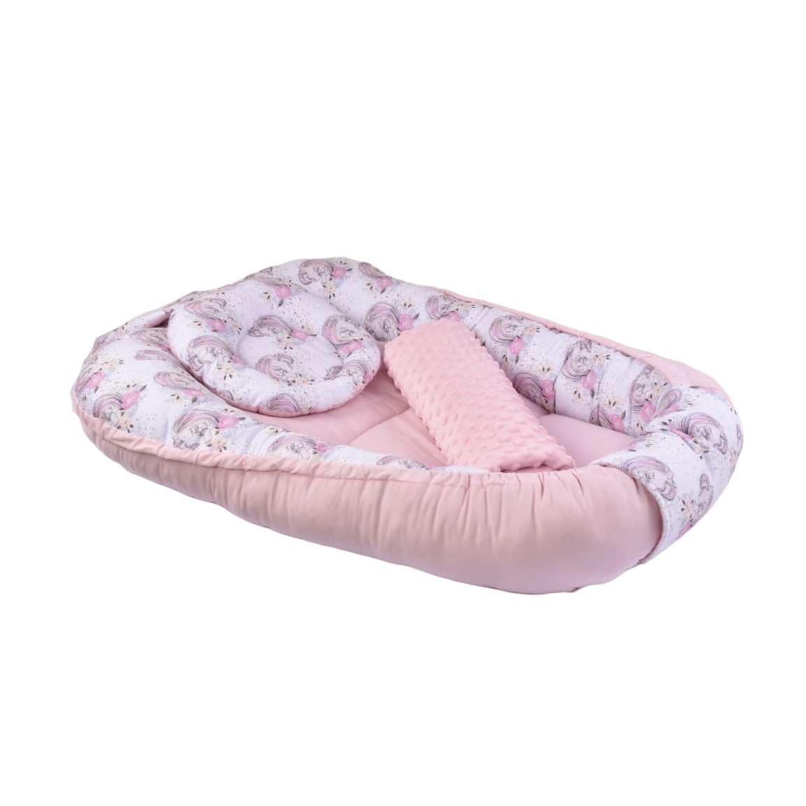 Set 4 piese babynest model unicorni si roz pal cu paturica plus roz