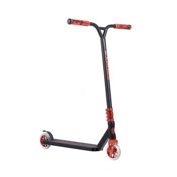 Trotineta Freestyle NOVOKIDS™ Xpose Stunter PRO, Maner 57 cm latime, Max 100 kg, Frana picior, Cadru si roti aluminiu, Diametru roata 110 mm, Rosu Trotineta Freestyle NOVOKIDS™ Xpose Stunter PRO, Maner 57 cm latime, Max 100 kg, Frana picior, Cadru si roti aluminiu, Diametru roata 110 mm, Rosu
