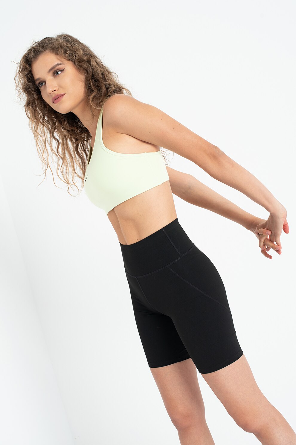 Nike, Bustiera cu burete si tehnologie Dri-fit pentru antrenament Swoosh, Verde pal