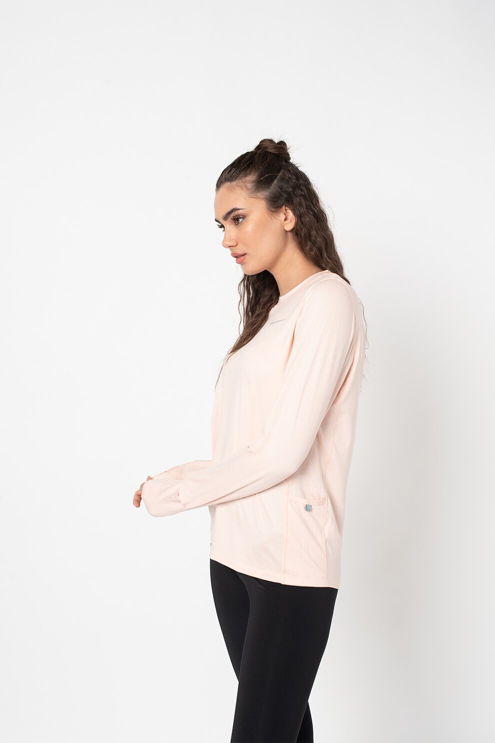Nike, Bluza cu fenta pentru degetul mare, pentru alergare Element, Roz pastel