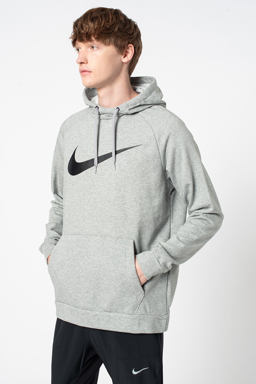 Nike, Hanorac cu imprimeu logo si tehnologie Dri-Fit, pentru antrenament, Gri melange