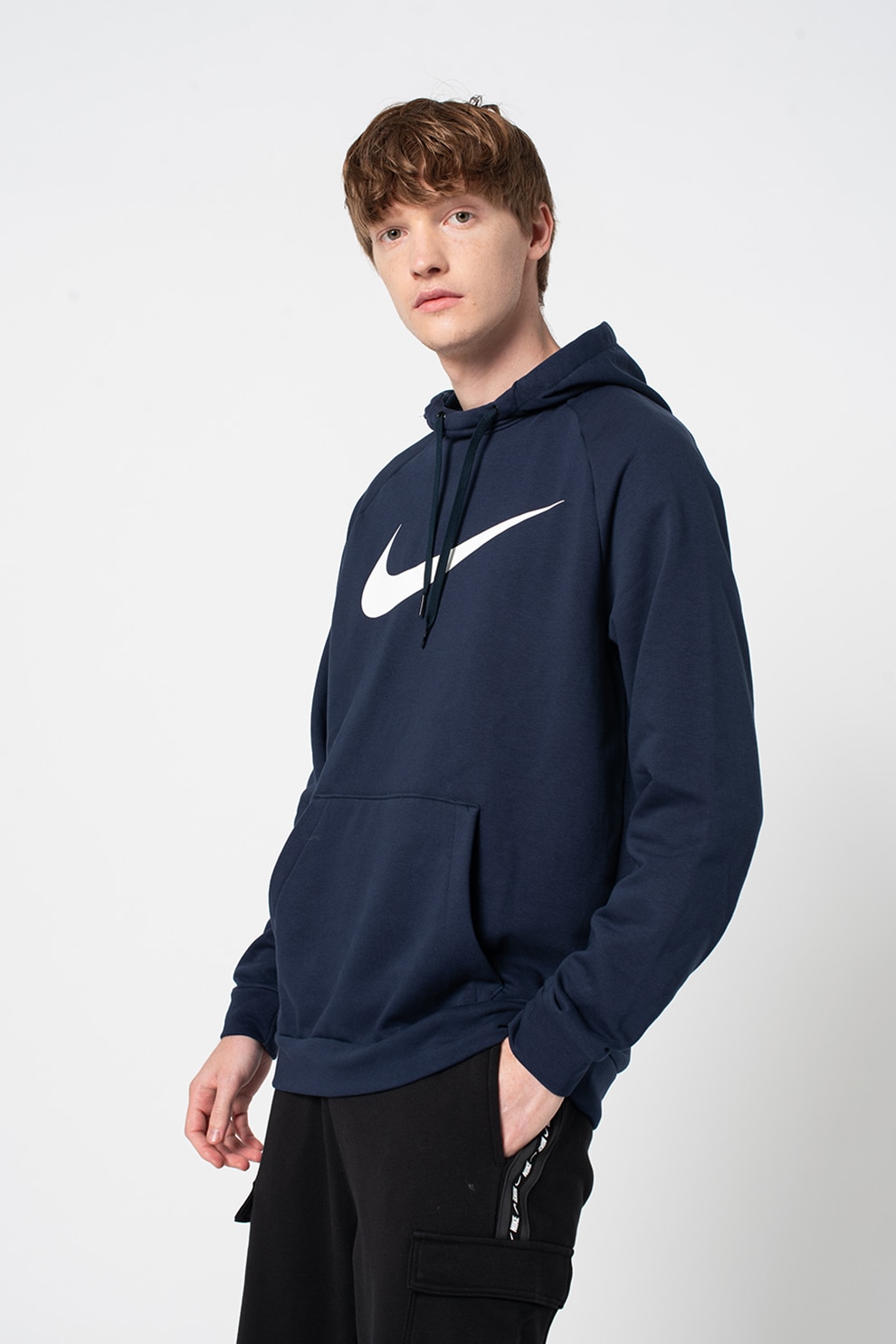 Nike, Hanorac cu imprimeu logo si tehnologie Dri-Fit, pentru antrenament, Bleumarin/Alb