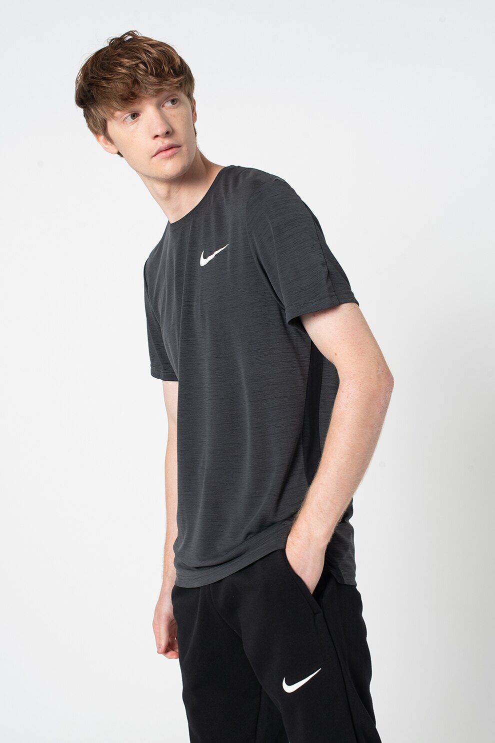 Nike, Tricou cu Dri-fit pentru antrenament Veneer, Gri antracit